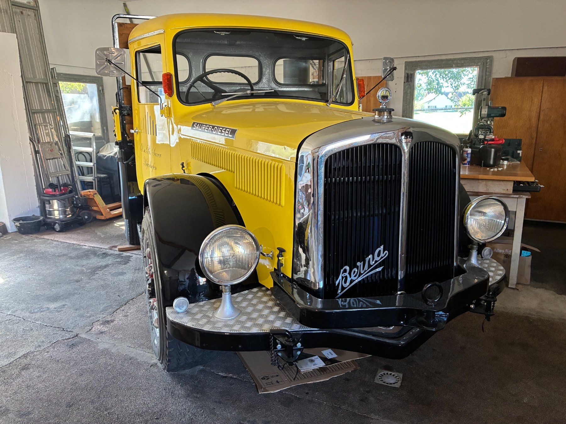 Berna Camions: Berna Traktor LKW – D'occasion à Hefenhofen par Nina2007 3