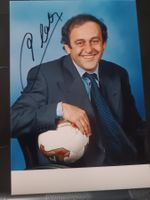 Michel Platini - Handsignierte Autogrammkarte