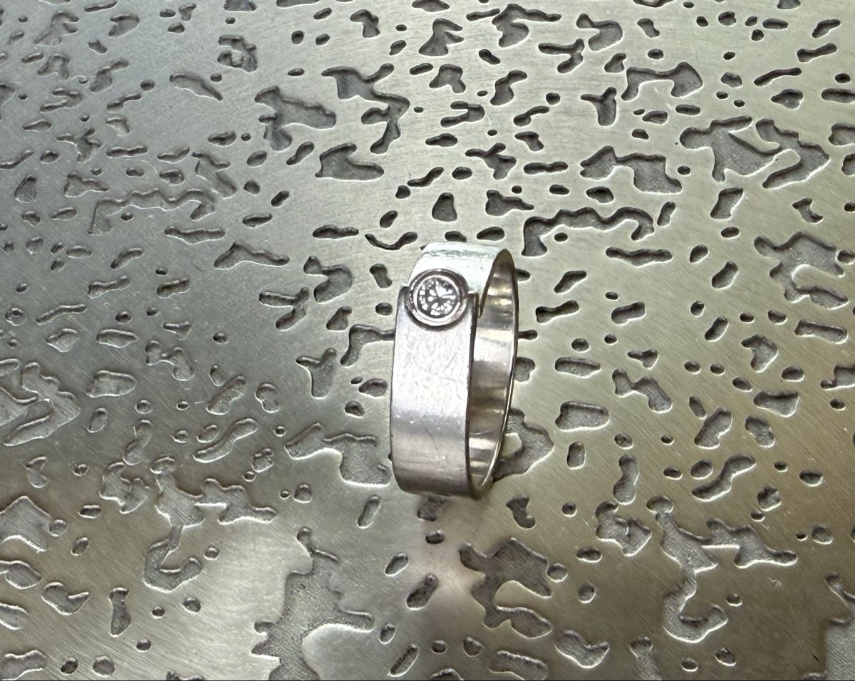 Anelli: Platin Ring 950 mit 0,4 CT Brillant. Einzelanfertigung. – Usato da Richterswil venduto da Solemare47Nicole 3