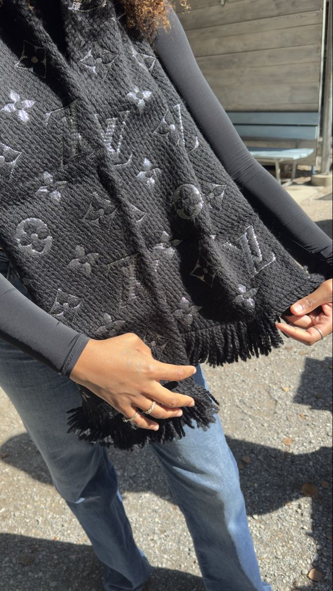 Foulard & Sciarpe: Louis Vuitton Orginal 100% – Nuovo (secondo la descrizione) da Münchenbuchsee venduto da TemiAp 4