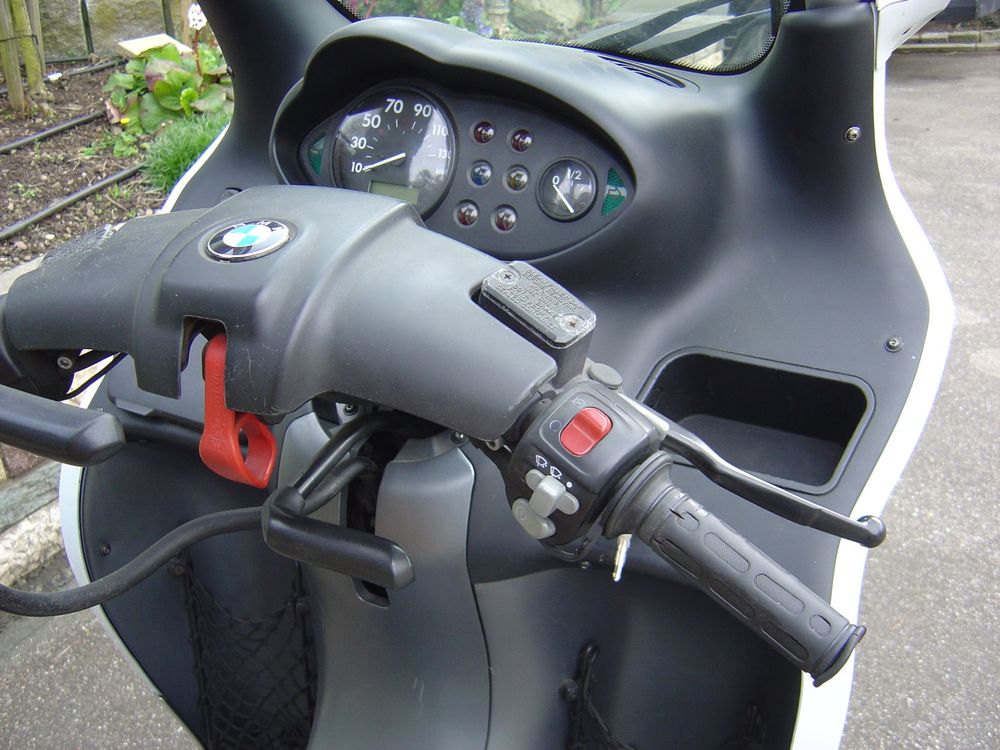 BMW-C1 125 ABS in weiss-siber (Gebraucht) in Dällikon für CHF 760 – nur ...