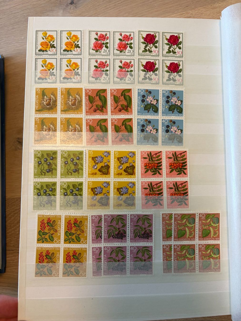 Tutti i francobolli: Grosse Sammlung Schweiz Briefmarken - Alben, Ersttagsbriefe – Usato da Zürich venduto da zamiduri 7