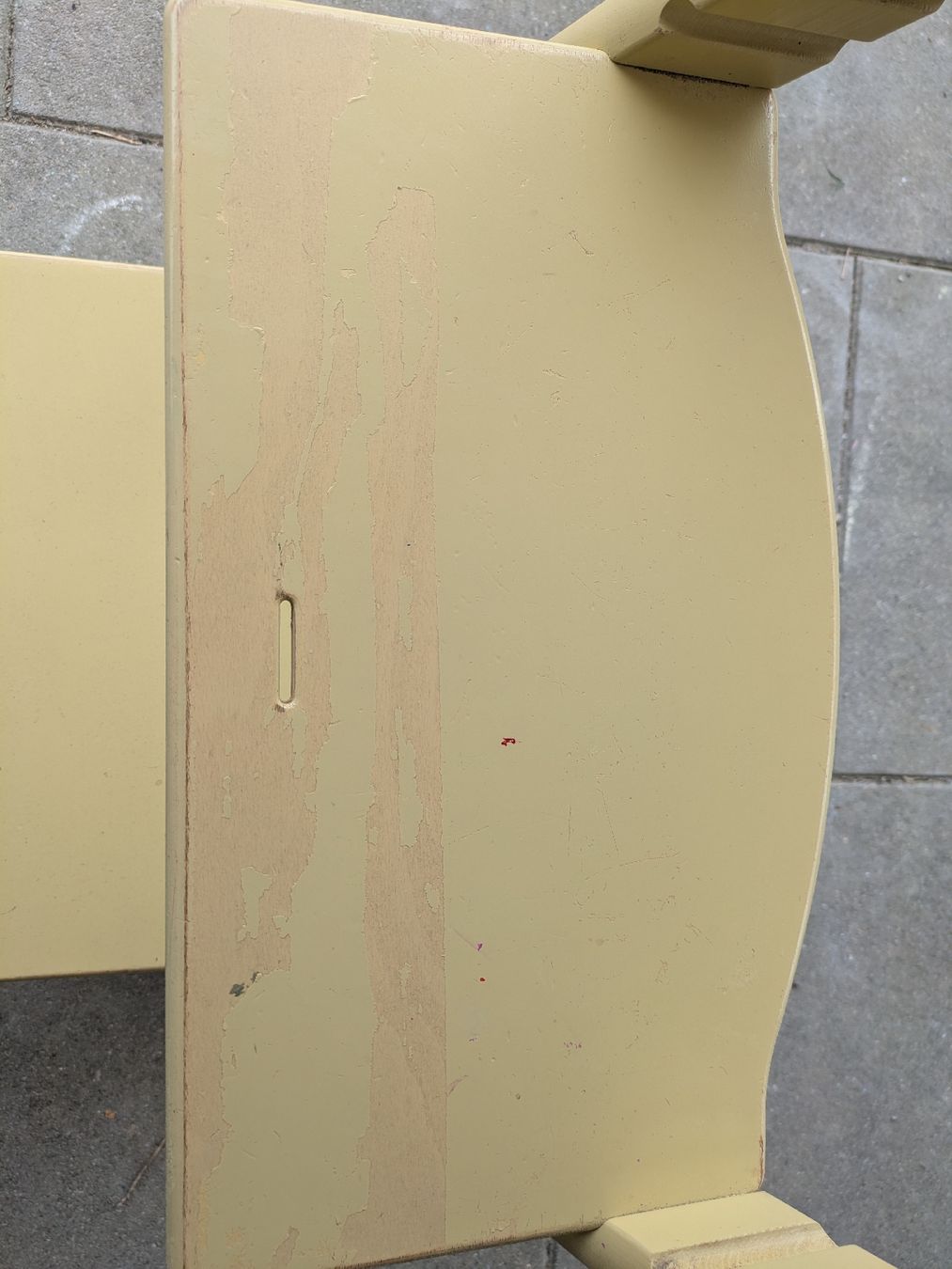 Stokke Seggioloni: Gebrauchter Stokke Tripp Trapp Kinderstuhl, hellgelb. – Usato da Langenthal venduto da Zwirbu1 1