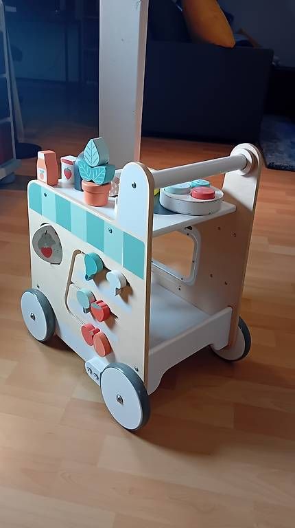 Giocattoli: Chariot de marche cuisine – Usato da Echichens venduto da CSMery 1
