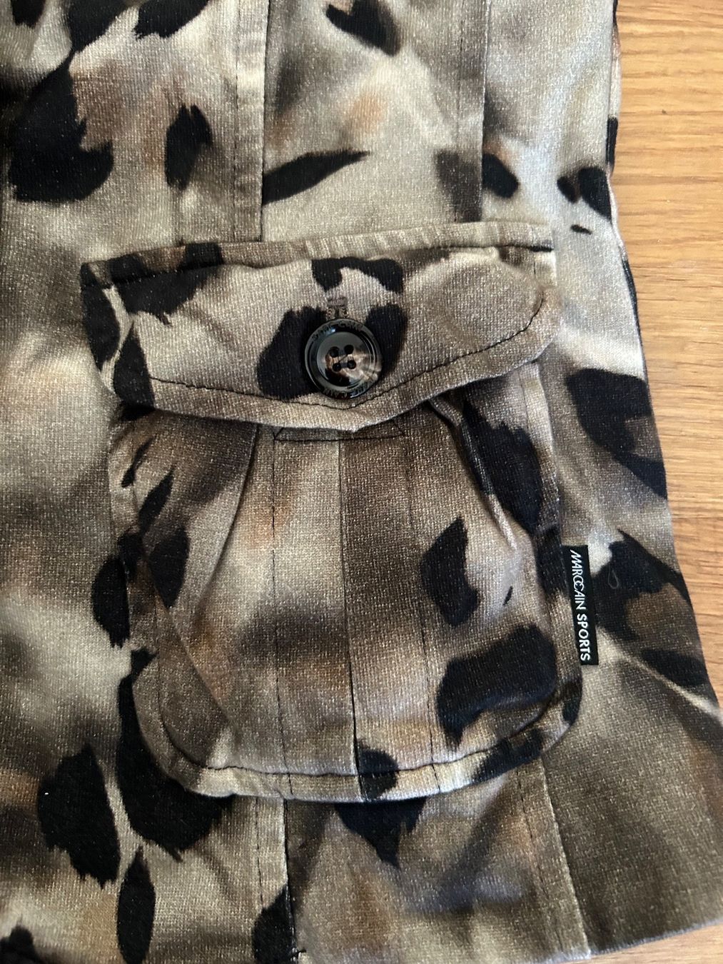 Marc Cain Giacche: Marc Cain Bläzer, Animalprint, 34 – Usato da ZÜRICH venduto da Mitzi-2025 2
