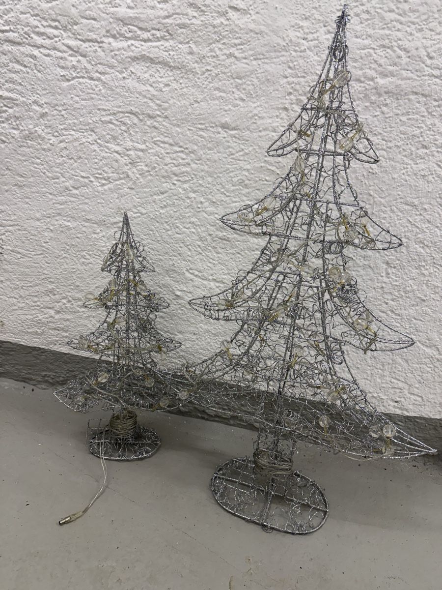 Alle Dekorationen: Leuchtende Weihnachtsbäume – Gebraucht aus Zürich von Barbarazermatt