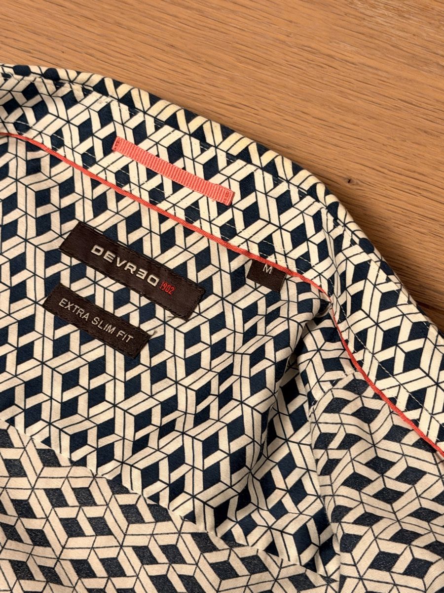 Camicie: Herren Hemd Devred 1902 Extra Slim Fit Grösse M dunkelblau – Usato da Alpnach Dorf venduto da roeschu1985 1