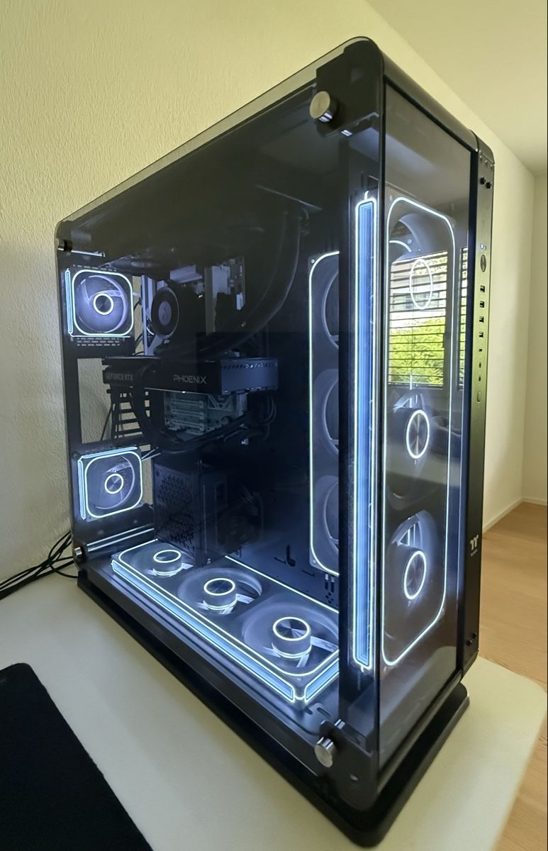 PC: Gaming PC - RTX 5070Ti / Ryzen 9800X3D – Nuovo (secondo la descrizione) da Oetwil am See venduto da kev_57qr 3