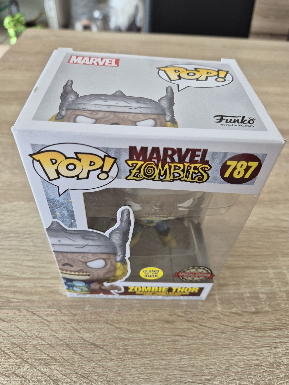 Figuren: Funko Pop Marvel Zombies 787 - Zombie Thor Edition Spéciale! – Neu und originalverpackt aus La Chaux-de-Fonds von joa_5yfy 4