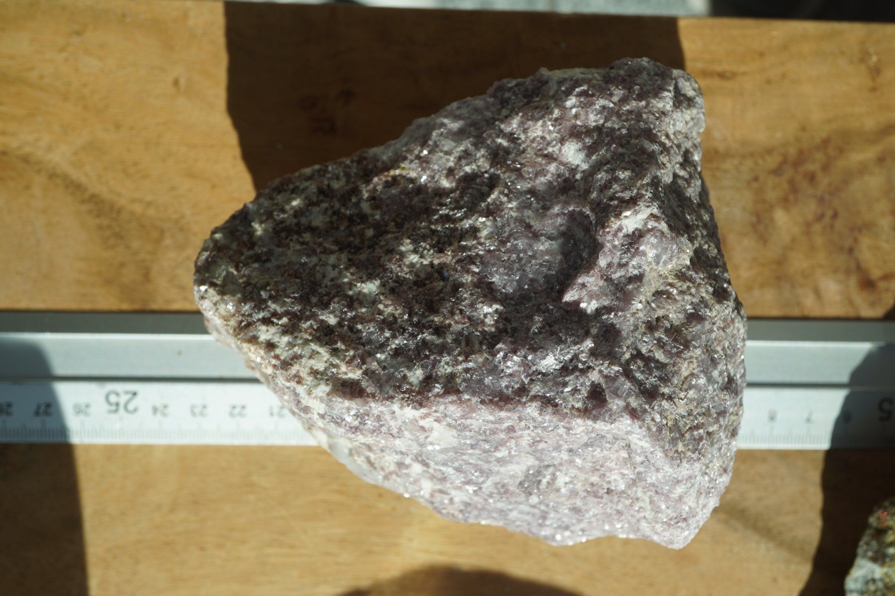 Mineralien & Heilsteine: Lepidolith      rohsteine   1.1kg – Neu und originalverpackt aus Eschenbach SG von topstone 7