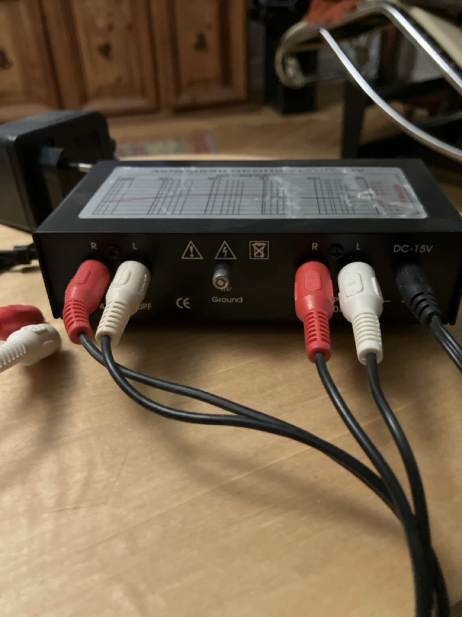 Amplificateurs: q-sonic professional moving magnet preamp – D'occasion à Basel par Wiub 2