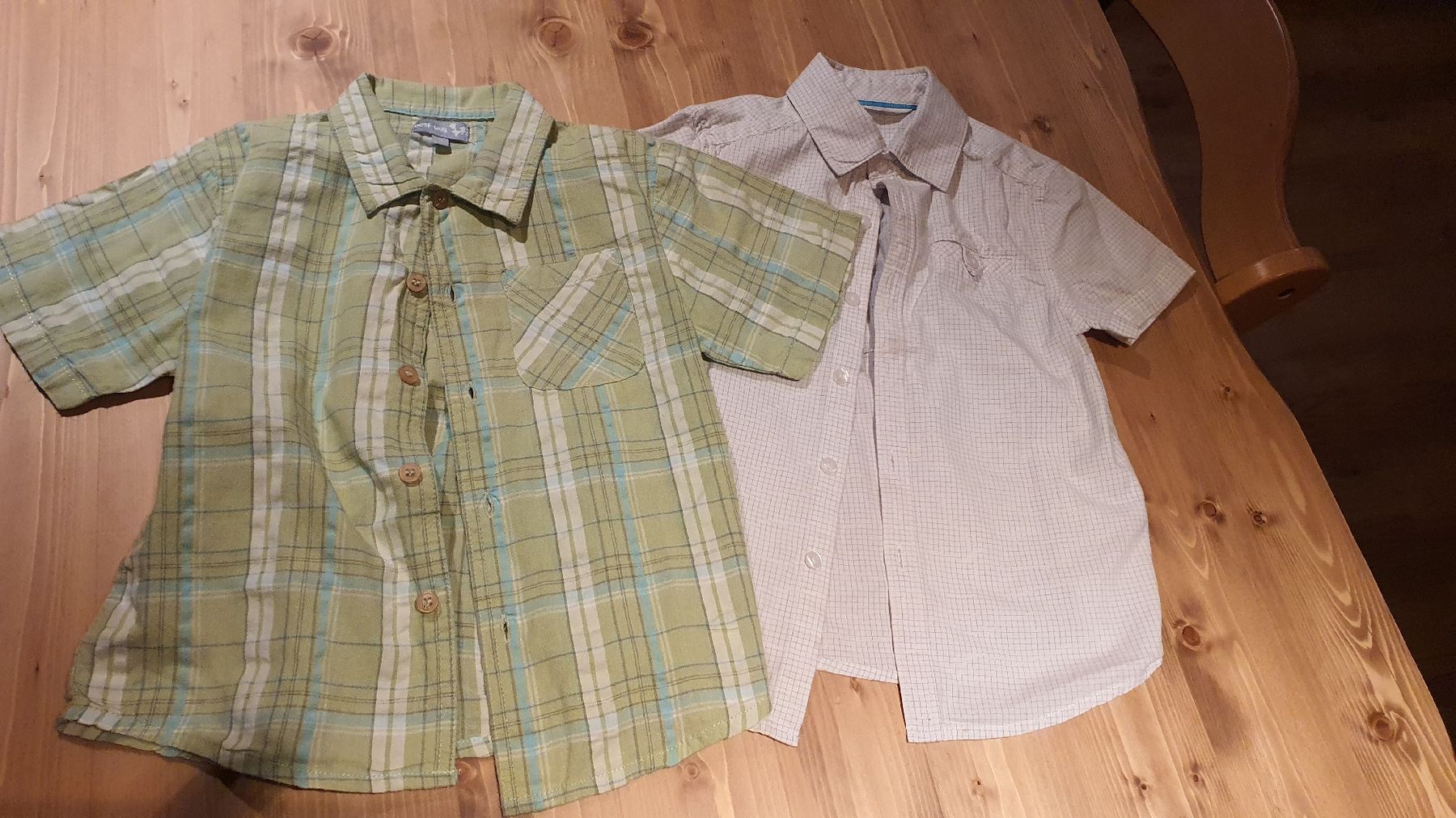 Hemden, T-Shirts & Polos: Hemden Packet in grösse 104 – Gebraucht aus Flawil von minggeli83 2