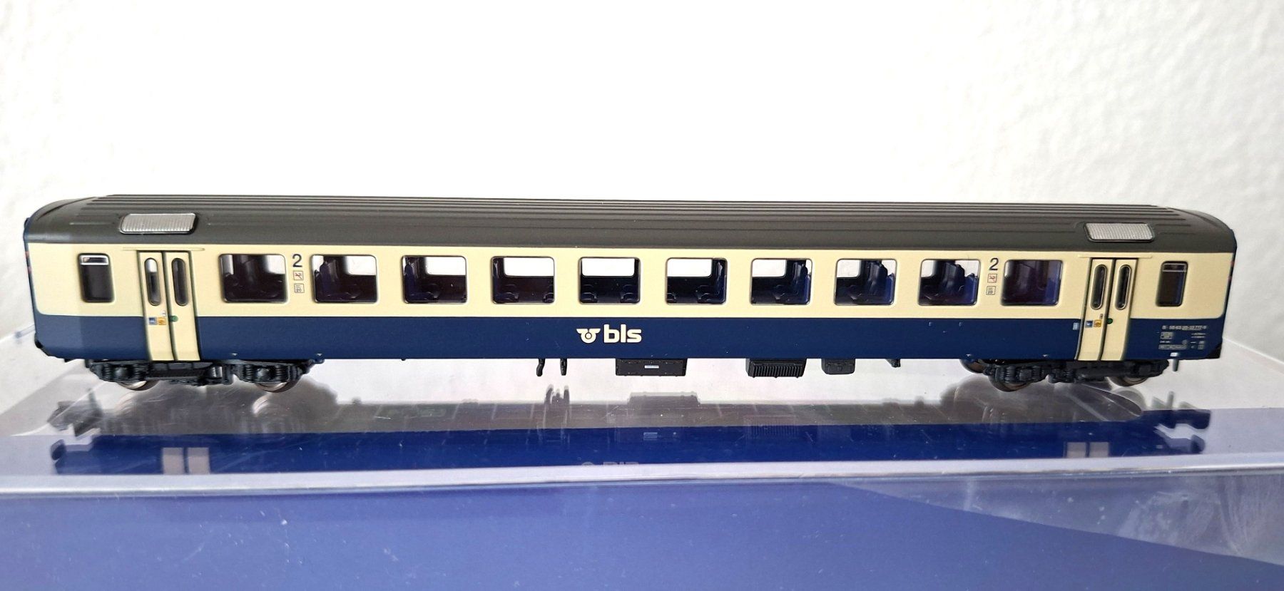 Piko Modelleisenbahnen: Piko BLS  94460   2. Klasse – Neu und originalverpackt aus Biberist von Ntrains 1