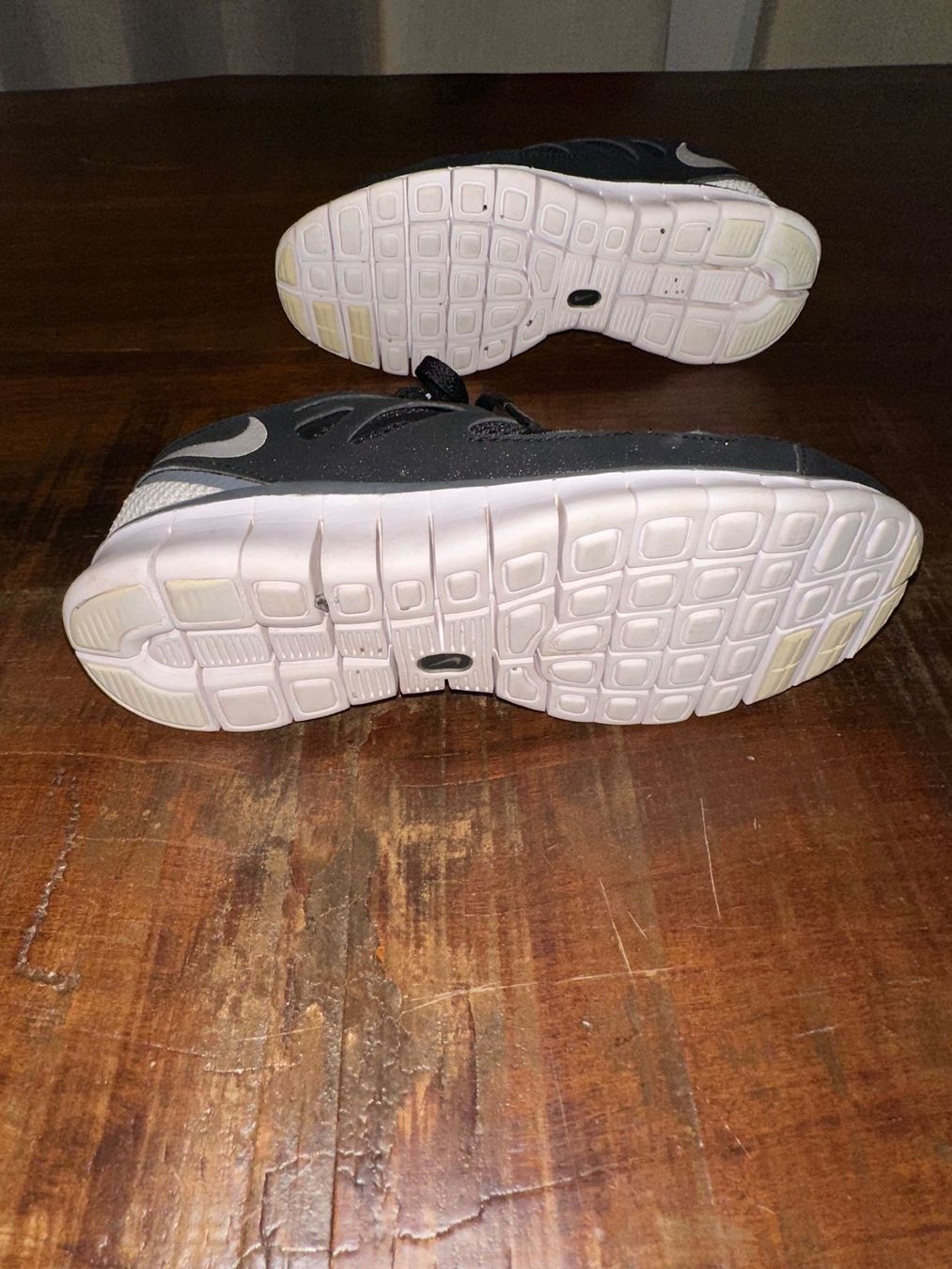 Scarpe da uomo: Nike schuhe – Usato da Heerbrugg venduto da cheedsk 5