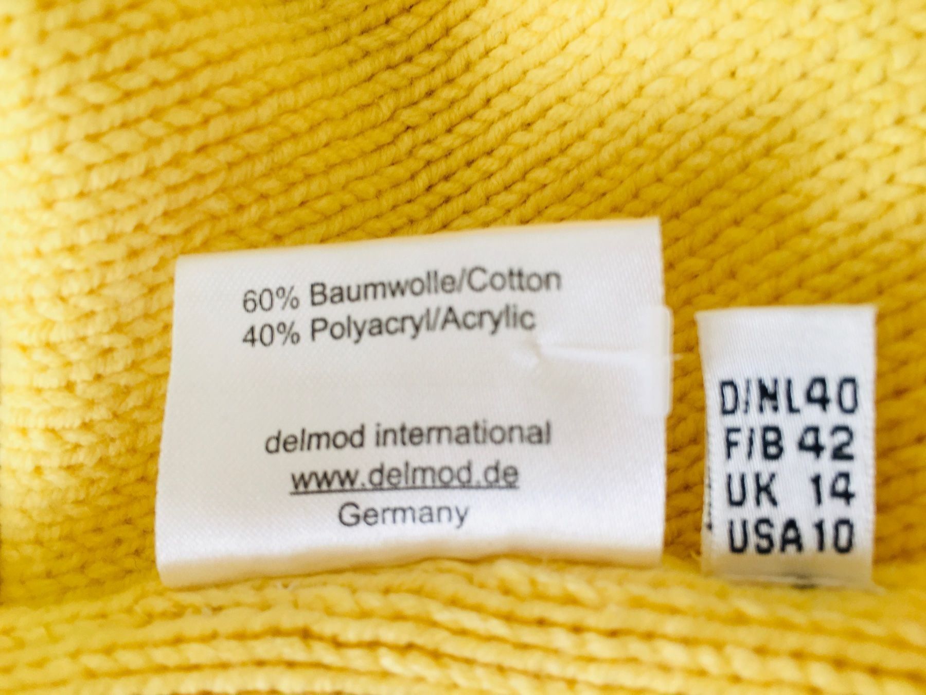 Giacche: Vanillefarbene Strickjacke aus Baumwolle – Usato da Bern venduto da Smile-2707 4
