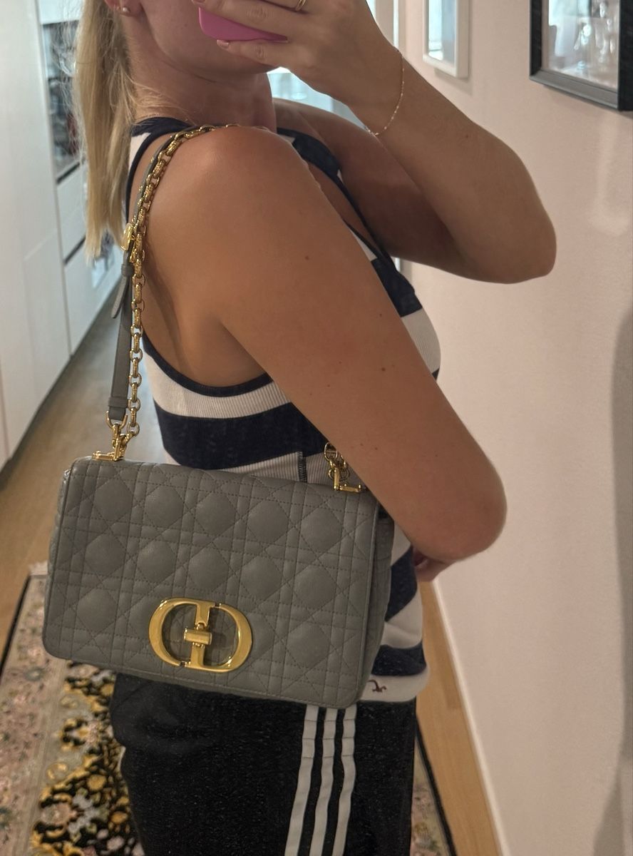 Dior Sacs femmes: Dior Caro Medium Grey Bag – D'occasion à Bottmingen par Itsclaire 7