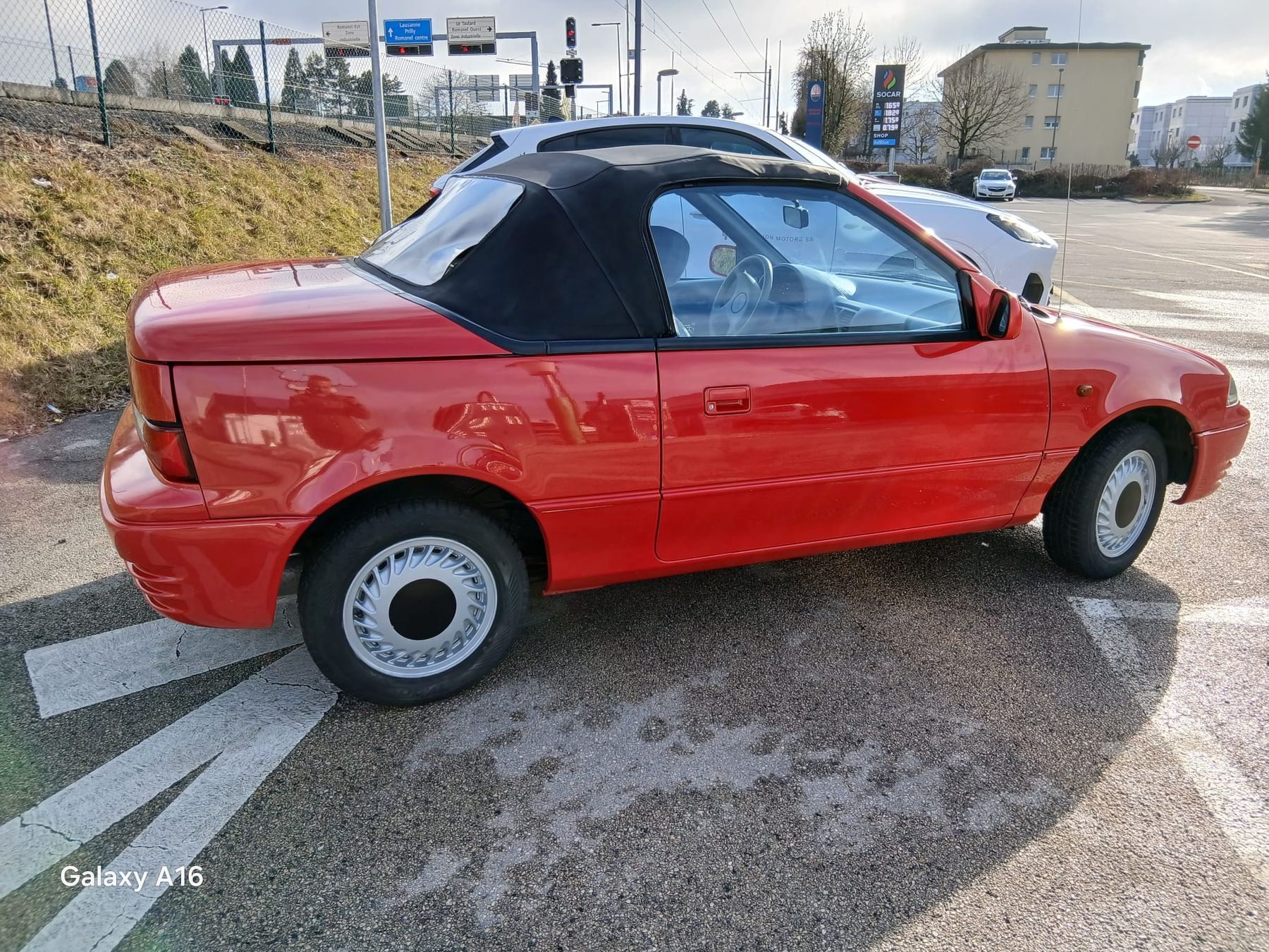 Suzuki Autos: Suzuki swif 1.3i Cabriolet – Gebraucht aus Romanel-s-Lausanne von site76 1