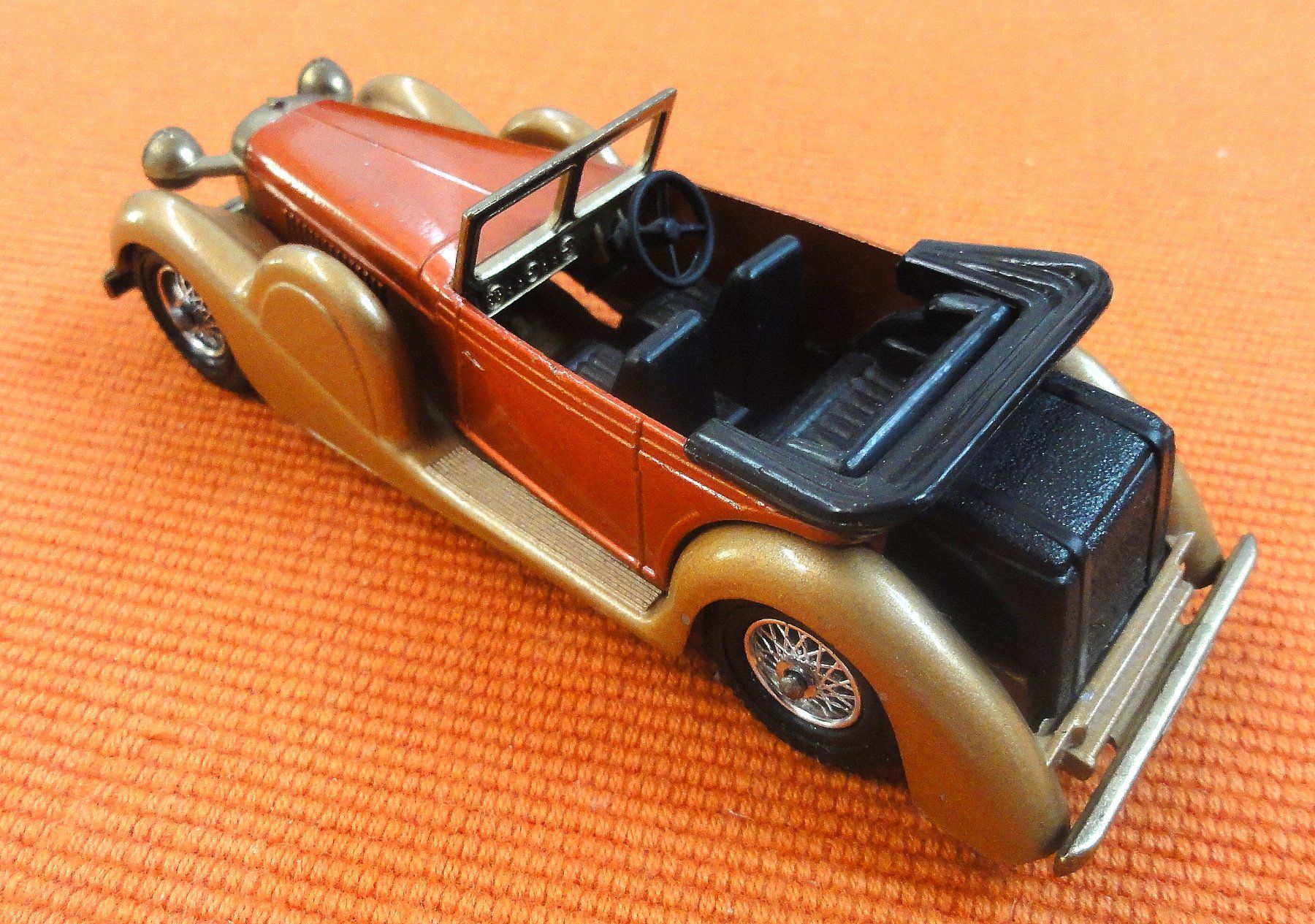 Matchbox Modellini d'auto: Modellauto Lagonda Drophead Coupe 1938 – Nuovo (secondo la descrizione) da Ebikon venduto da 2297 2