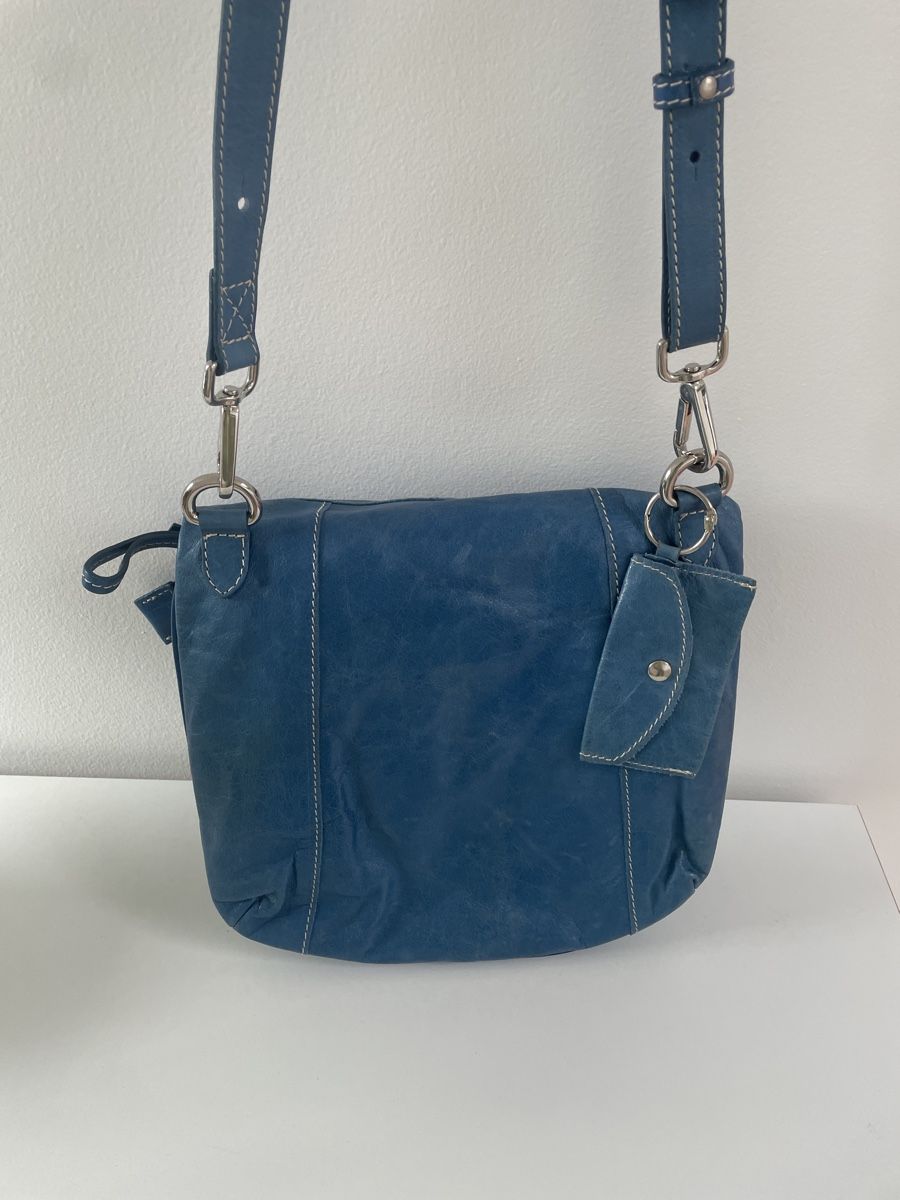 Taschen für Damen: Trendige blaue Ledertasche Umhängetasche – Gebraucht aus Mauren von acht33null 2