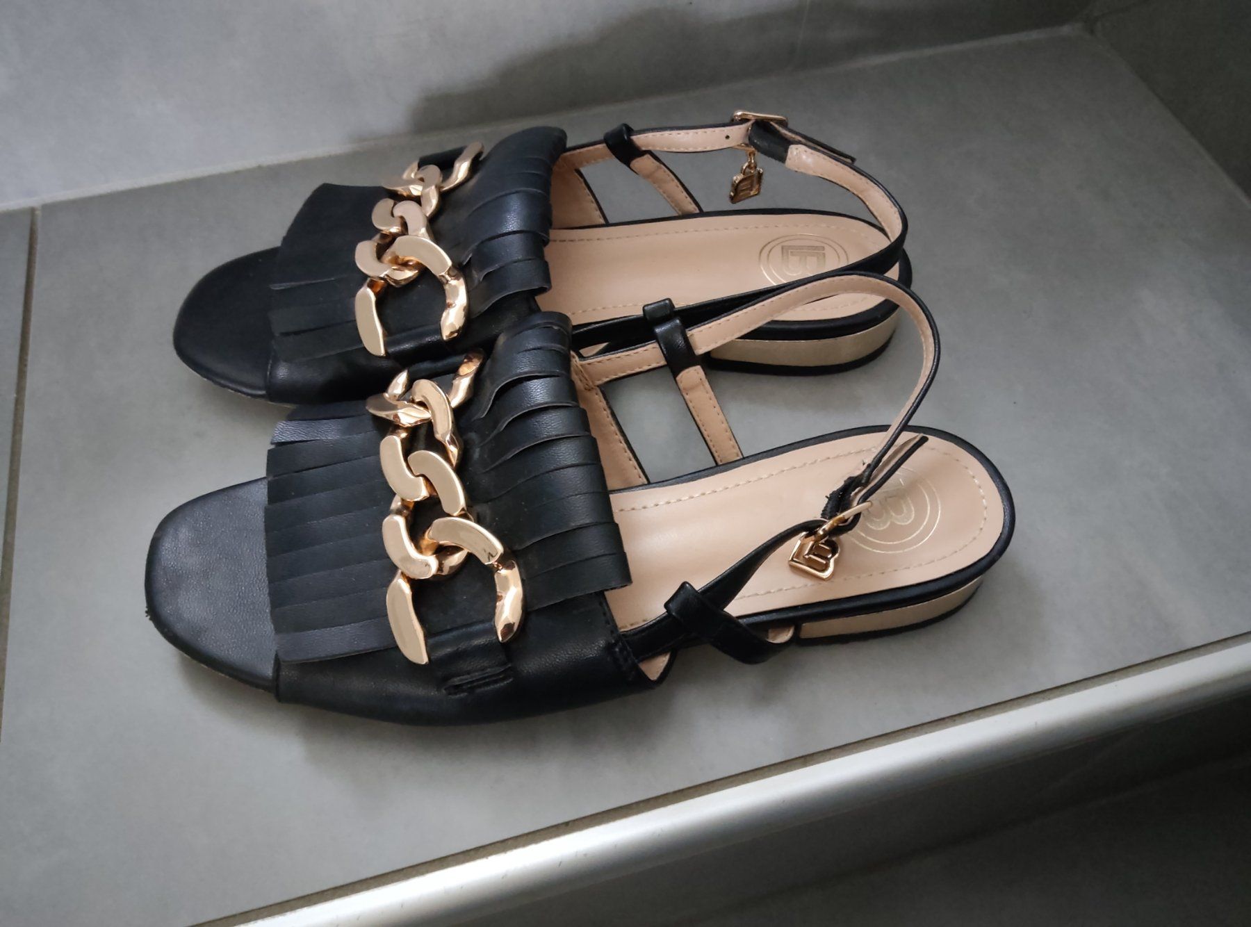 Scarpe da donna: Sandalettes laura biagiotti – Usato da Vicques venduto da prairie0809 1