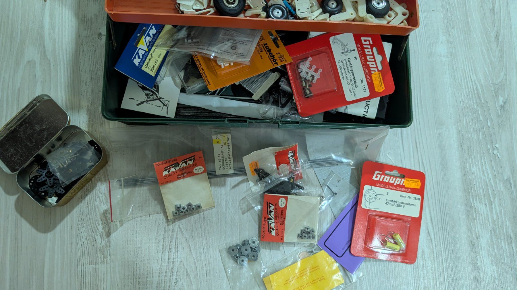 RC Kits de montage: Diverses RC Material – D'occasion à Rohrbach par Zidane6 3