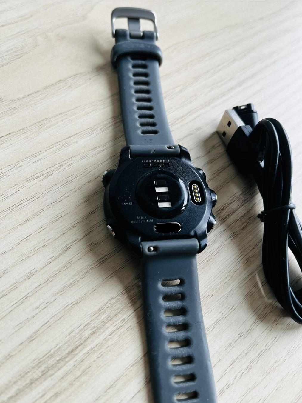 Garmin Orologi: Montre connectée Garmin Forerunner 245 - COMME NEUVE – Usato da Mézières VD venduto da Heisenberg_M 1