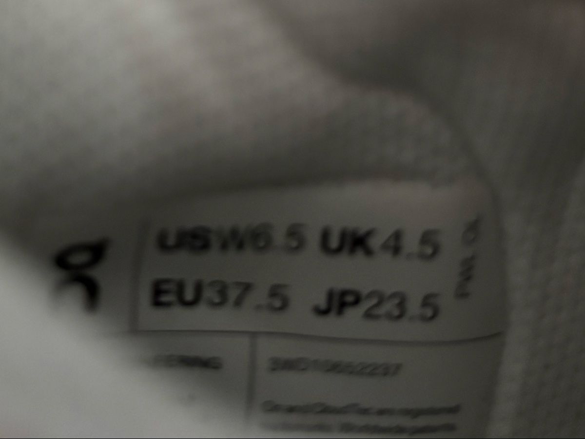 On Scarpe da donna: ON The Roger Advantage weiss EU 37.5 - Neu – Nuovo (secondo la descrizione) da Schwarzenburg venduto da Barbara_70 4