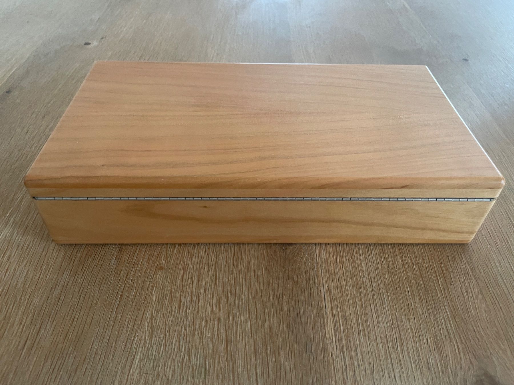 Schmuckkästen: Boîte en bois clair avec intérieur mousse neuve – Neu (gemäss Beschreibung) aus Grandval von Deutes02 1