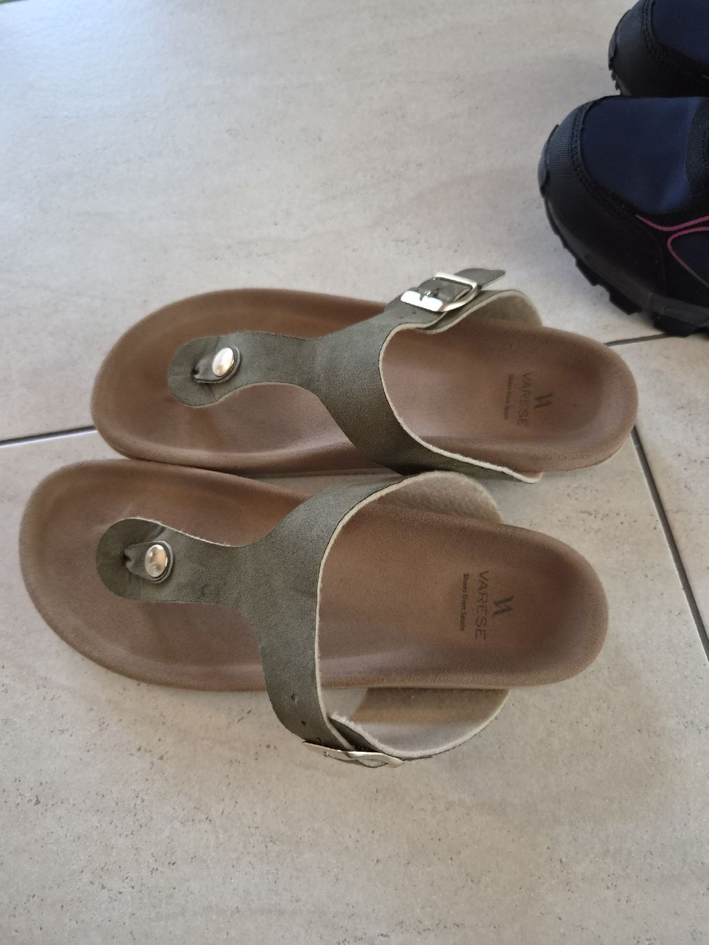 Scarpe da donna: Schuhpaket gemischt gr.38 – Usato da Sigriswil venduto da Aline_87 5