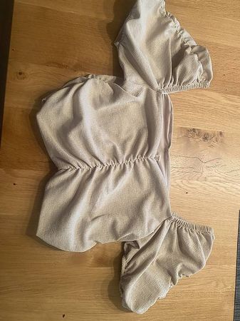H&M Off-Shoulder Top / Bluse in Beige mit Puffärmeln  Gr. L