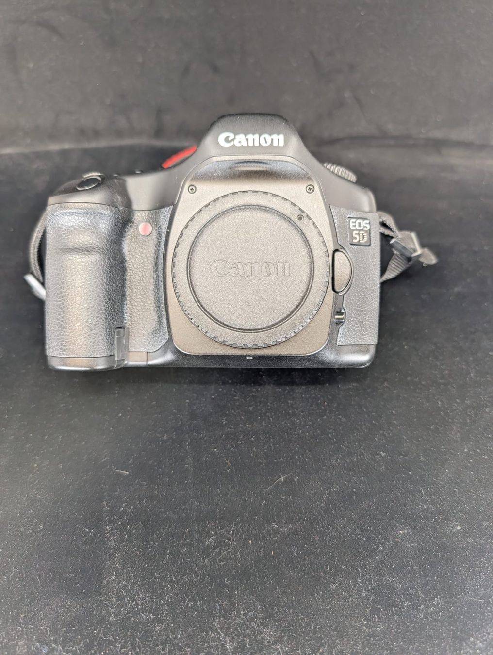 Canon Kamera: Canon EOS 5D – Gebraucht aus ollon von Hugozee