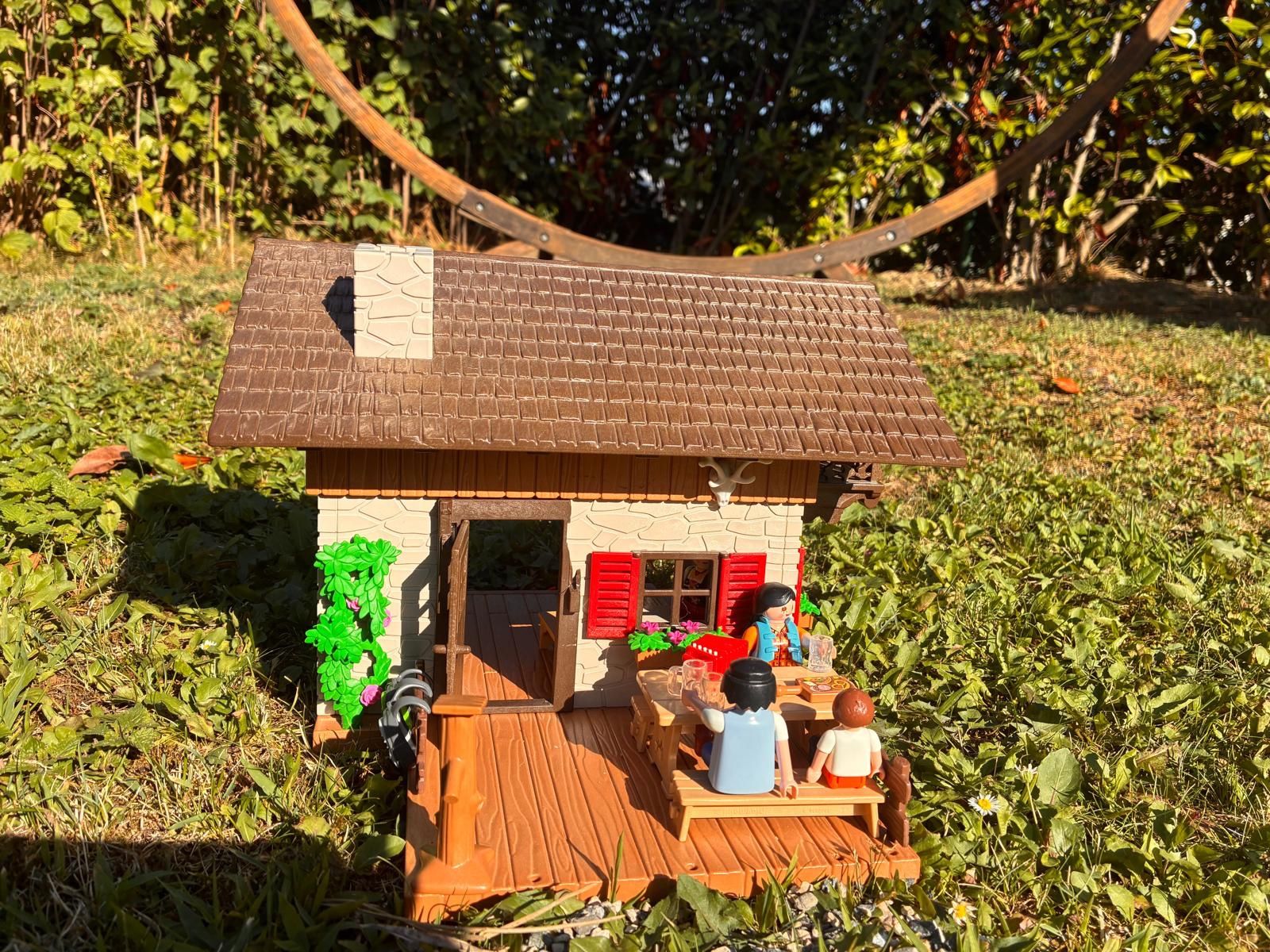 Playmobil Giocattoli: Chalet de Playmobil – Usato da mont sur rolle venduto da vilascar