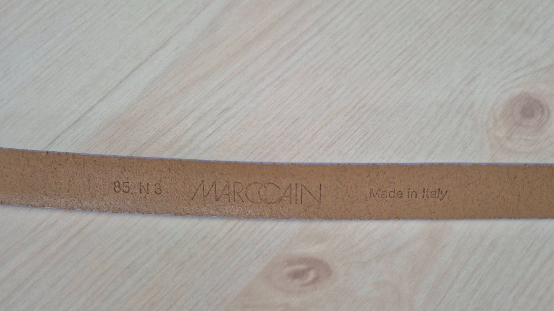 Marc Cain Cinture: Marc Cain Gürtel 85cm -- N3/38 – Usato da Kilchberg ZH venduto da logn 2