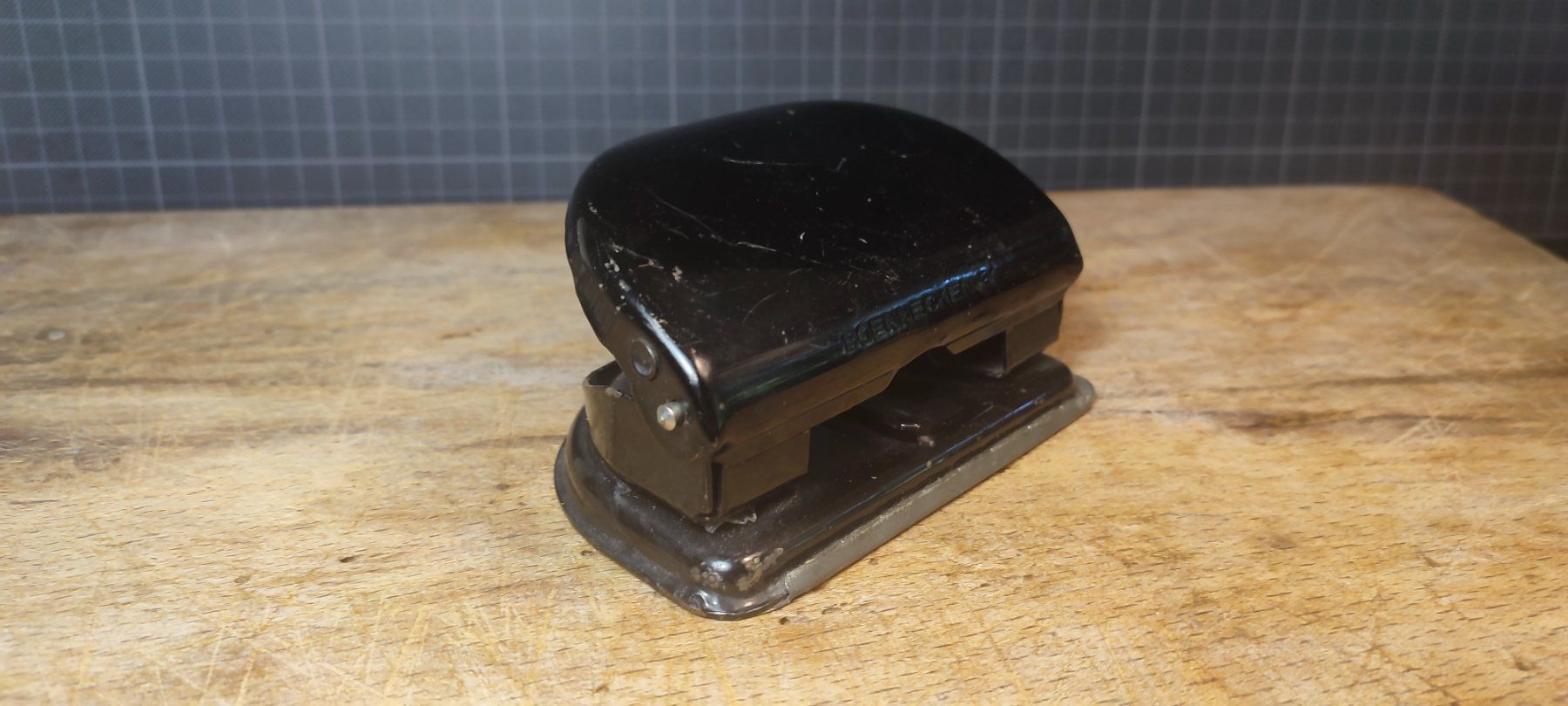 Temperini: Wunderschöner Locher alt nr 7 – Usato da Gelterkinden venduto da MYSTOREFORYOU4460 1