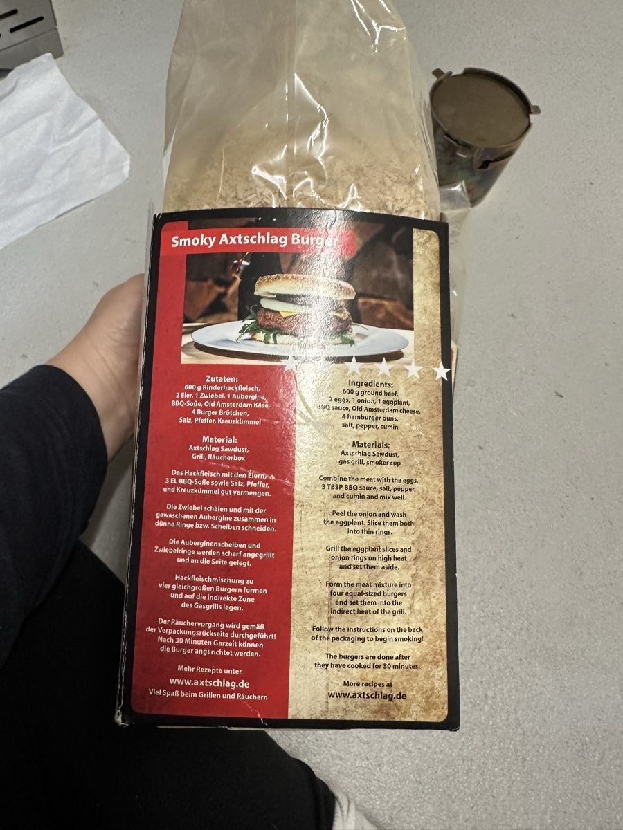 Holzartikel: Axtschlag Hickory Räucherspäne + Smoker Cup – Gebraucht aus St. Margrethen SG von Leila026 1