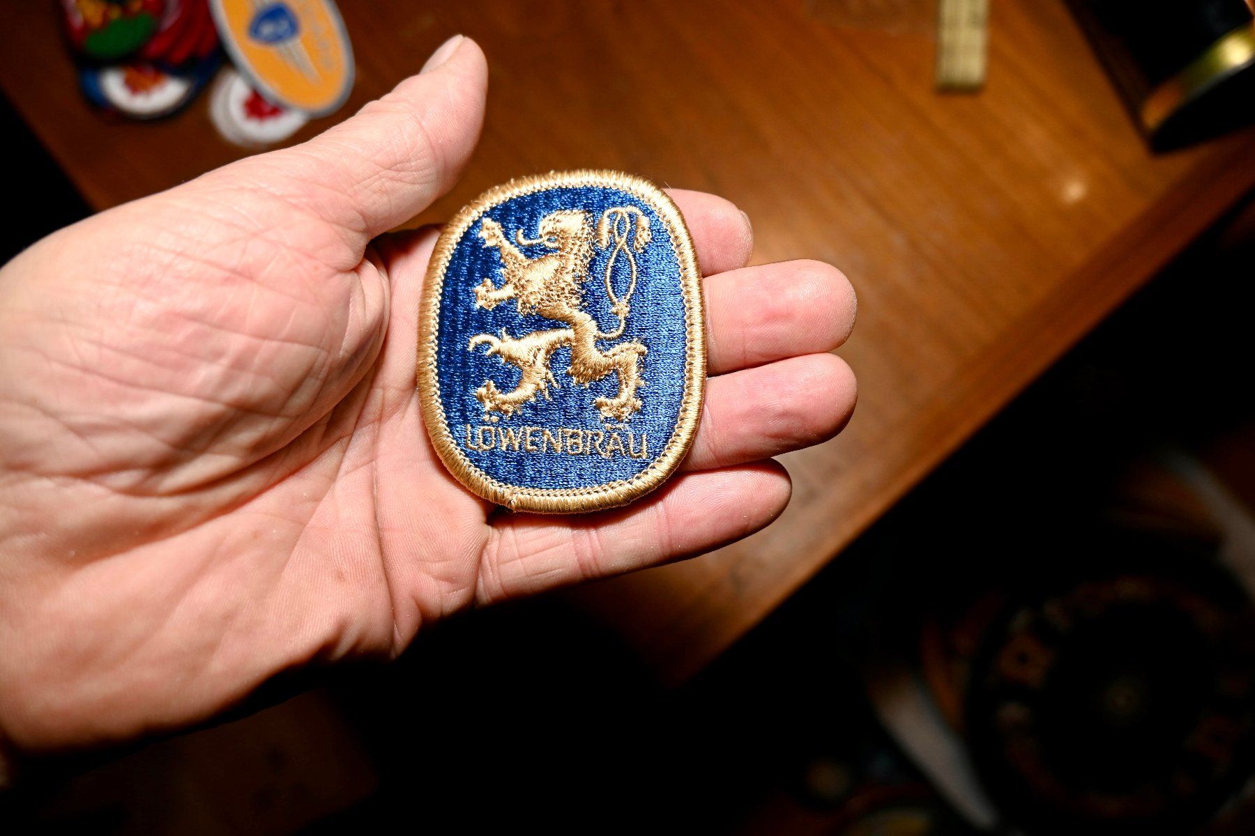 Placchette & Badge: BADGE Vintage LÖWENBRÄU Bier – Usato da Pfaffhausen venduto da mono_rec 1
