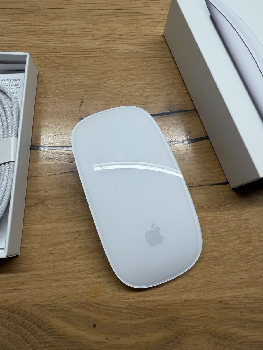Apple Mouse: Apple Magic Mouse – Nuovo (secondo la descrizione) da Grosswangen venduto da winkelfeld 3