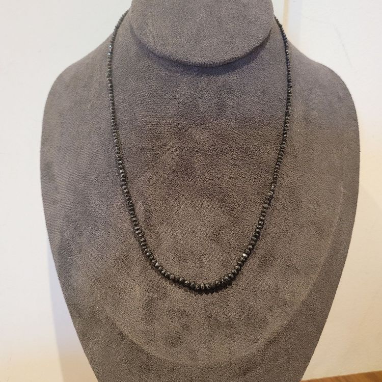2.05ct schwarze Diamanten Kette 18 Karat