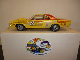Plymouth Roadrunner 440 Six-Pack 1969 1:18 ERTL