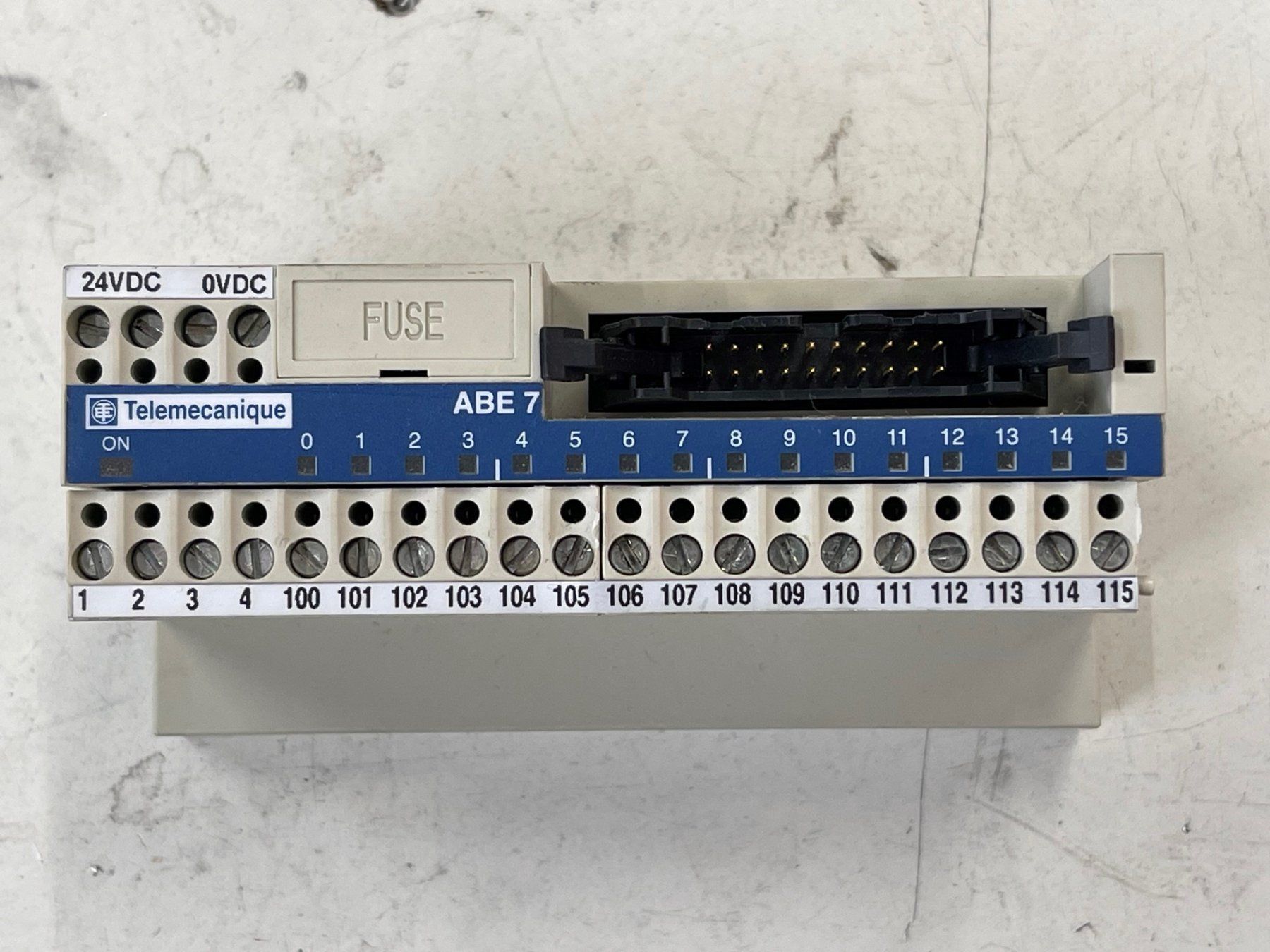 Schneider Elektronikbauteile: Schneider / Telemecanique ABE7 H16C Modul – Gebraucht aus Häusernmoos von Gouda64