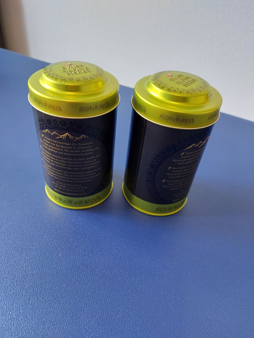Autres articles pour la maison: 2 boîtes à thé neuves – Neuf avec emballage d'origine à VUADENS par momy 1