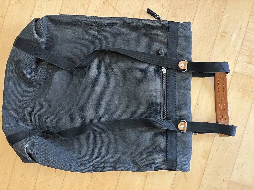 Qwstion Zaini: Qwstion Tote  Organic Washed Black – Usato da Bern venduto da Mars064 2