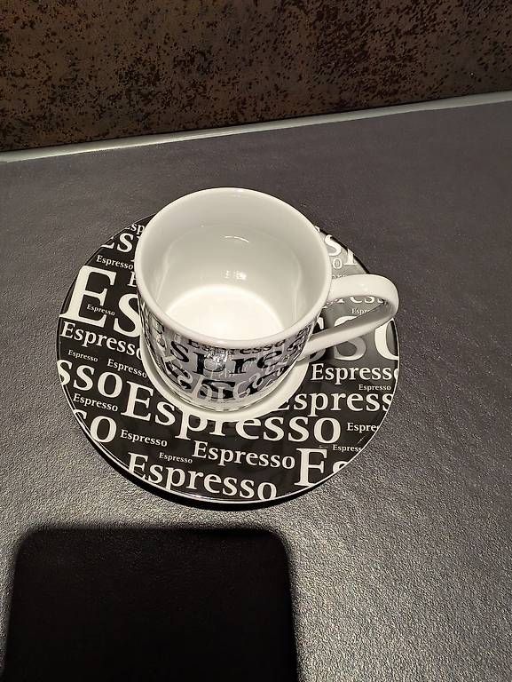 Tazze: Espresso-Tassen mit Untertasse – Usato da Seewen SO venduto da vog_czt9 2
