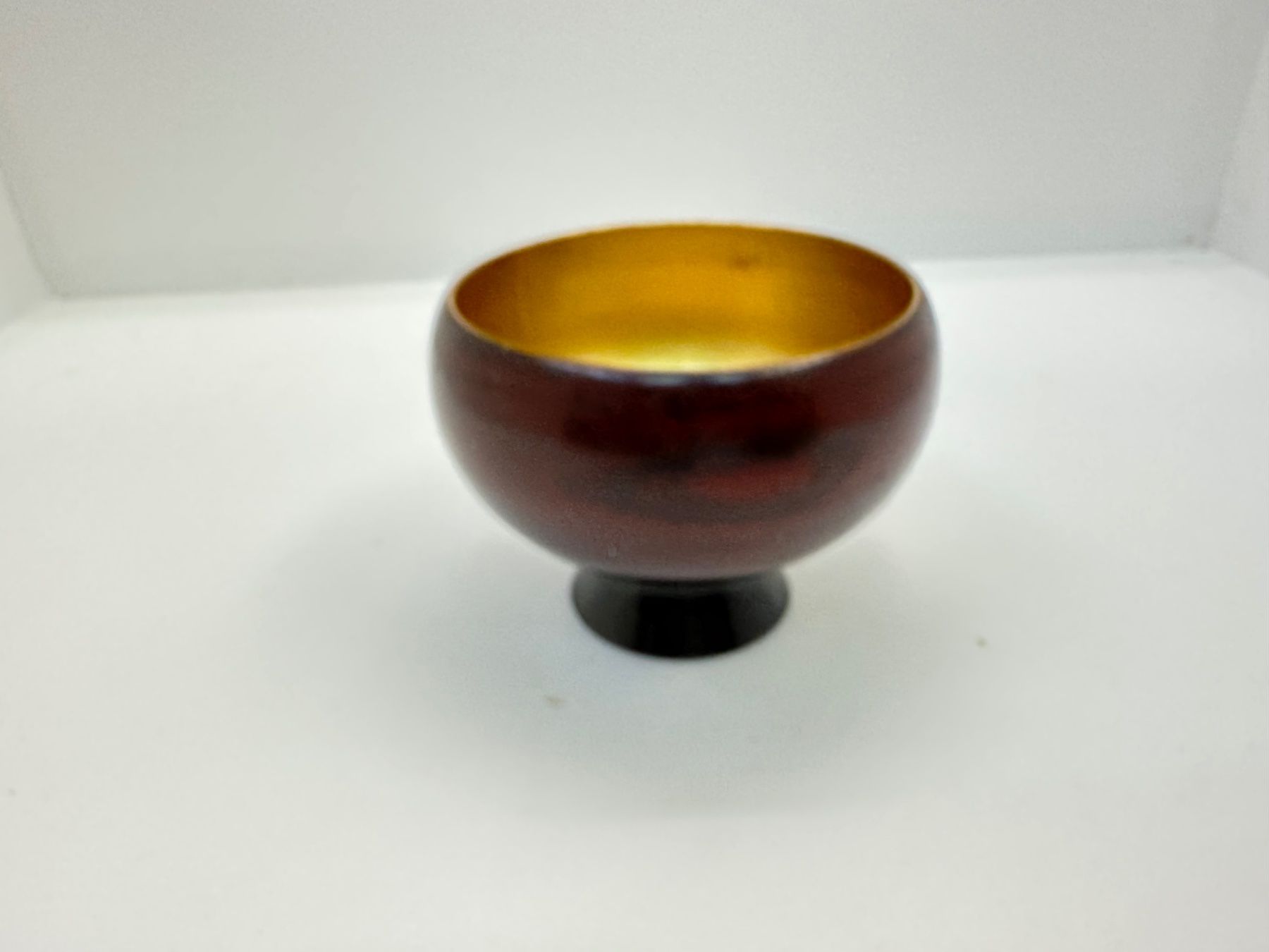 Tazze: Teeschale Japan Chawan Holz-  20. Jh. – Nuovo (secondo la descrizione) da Bern venduto da mbtiti 2
