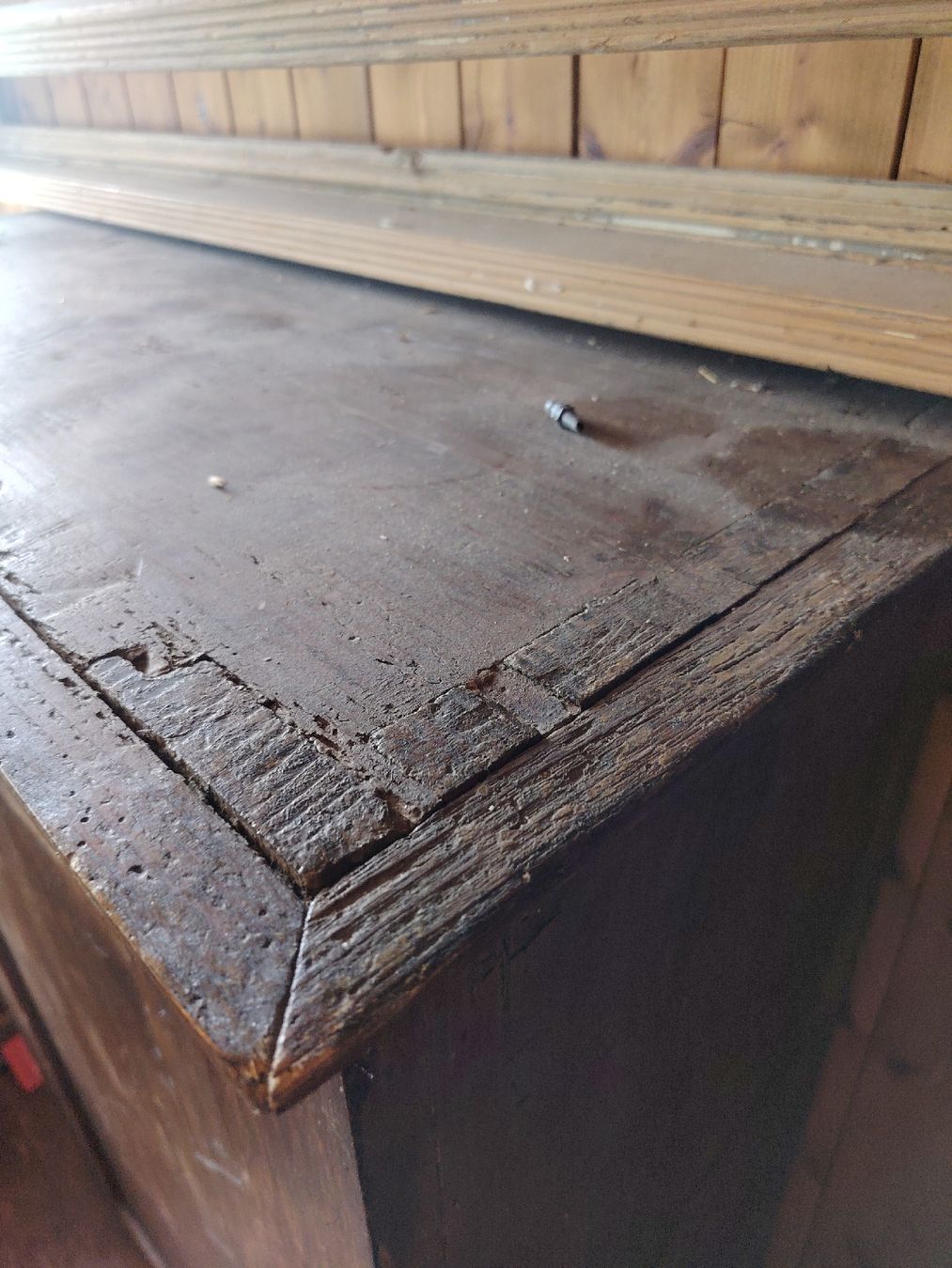 Armadi: Antiker Schrank Holz dunkel gebraucht – Usato da Matzingen venduto da sel_h9dl 2