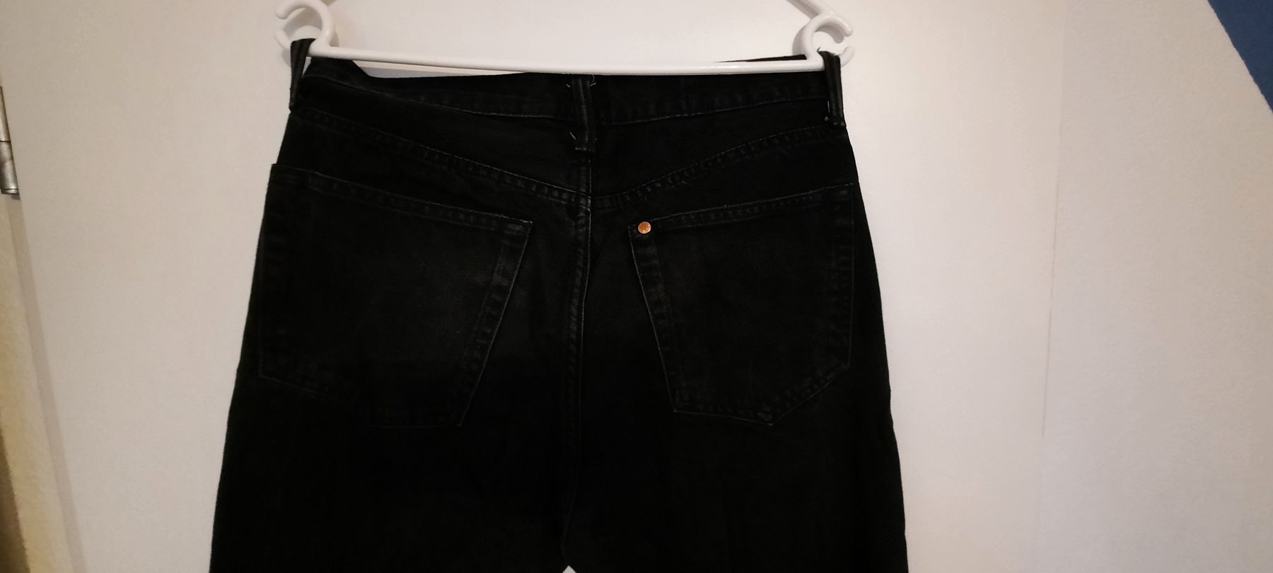 H&M Jeans: ***H&M*** Jeans schwarz 30/32 – Gebraucht aus Wädenswil von H2H_Secondhandshop 3