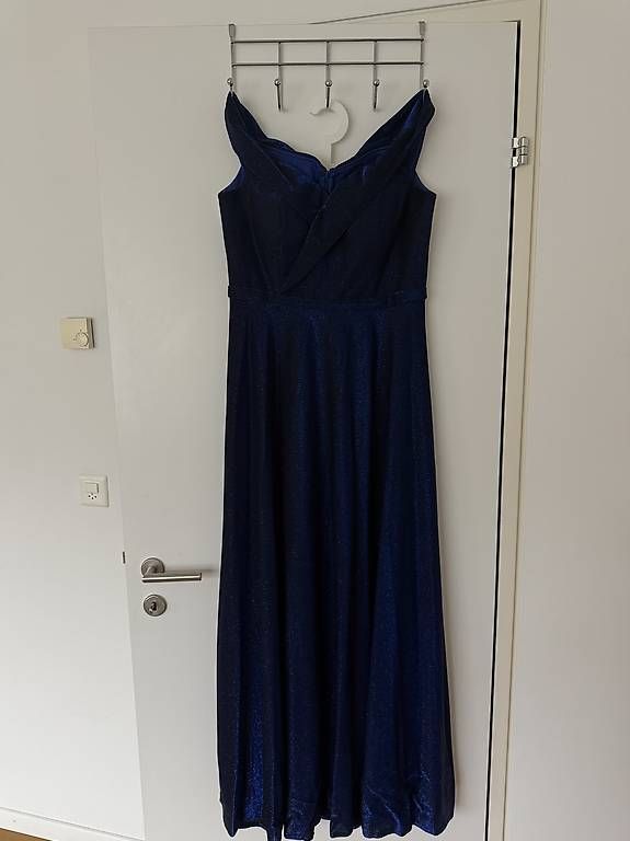 Robes: Abendkleid – D'occasion à Wettingen par tur_2nqw 1