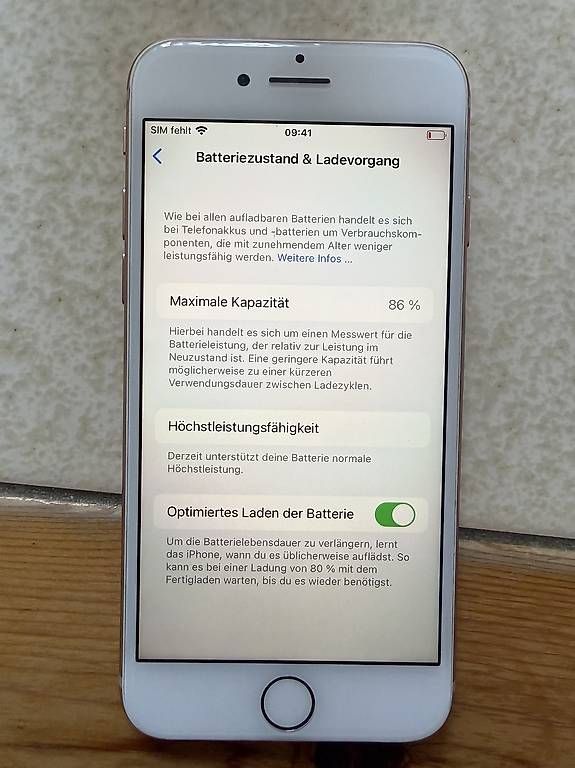 Apple Portables: iPhone 8, 64GB, guter Zustand – D'occasion à Bern par reto033 2