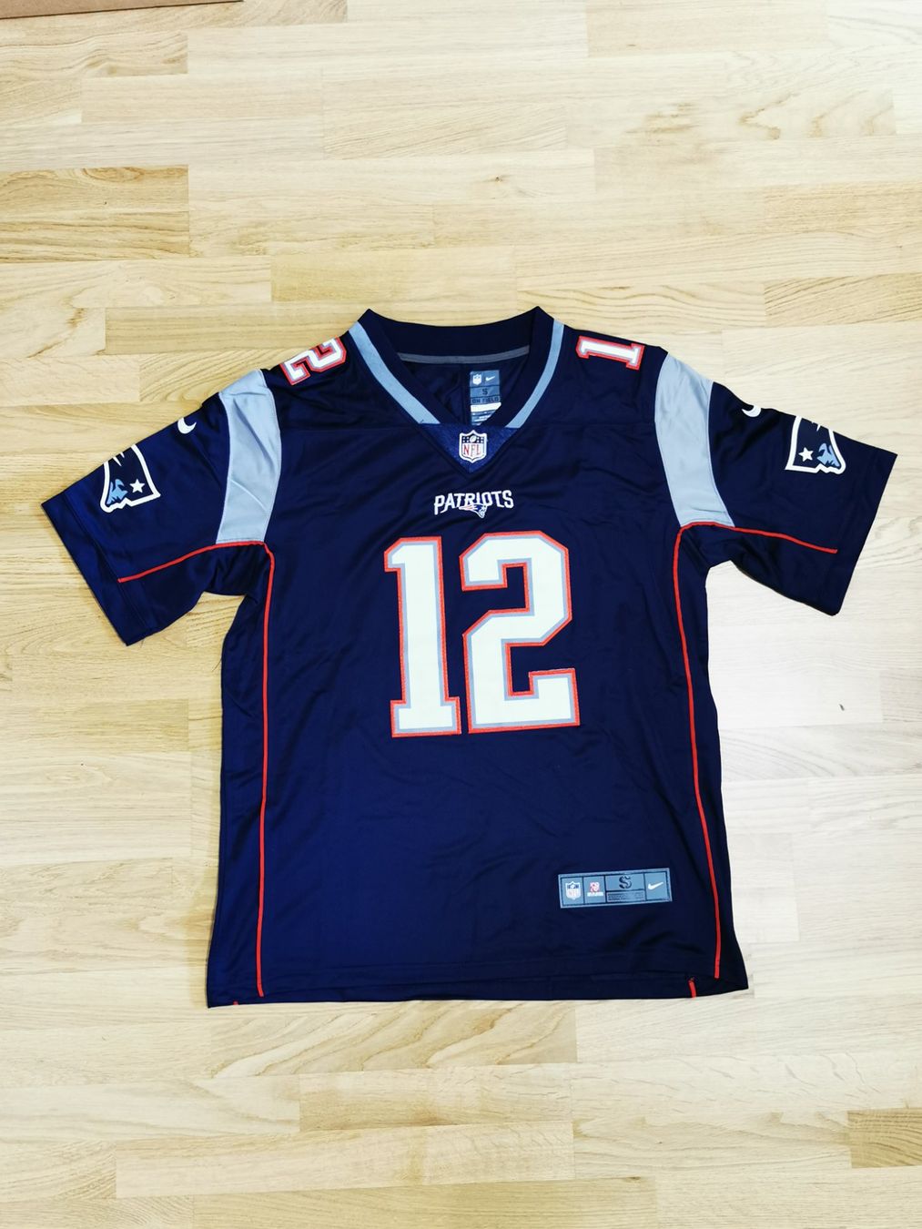 Nike Canottiere & Pantaloni: Tom Brady Limited Trikot – Nuovo e nell'imballaggio originale da Konolfingen venduto da olijan13