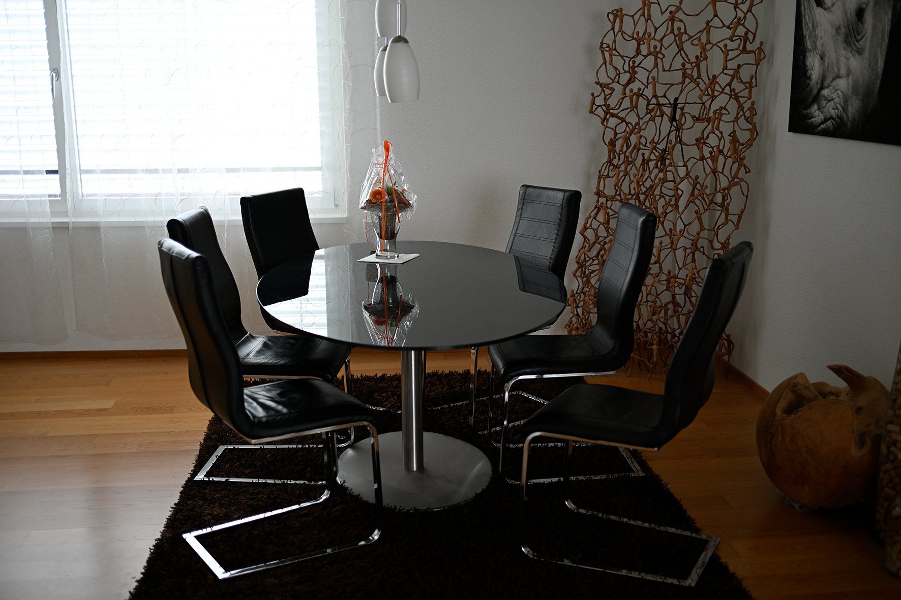 Pfister Set de table et chaises: Design Glastisch mit 6 edlen Stühlen – D'occasion à Meggen par Ale72xa 1